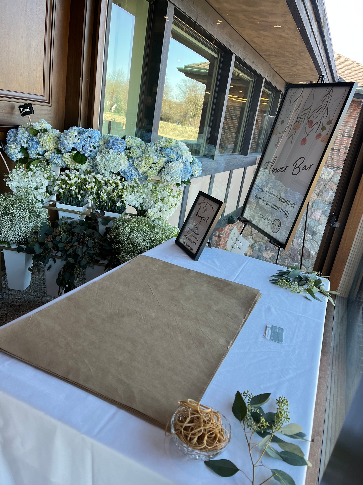 Flower Bar