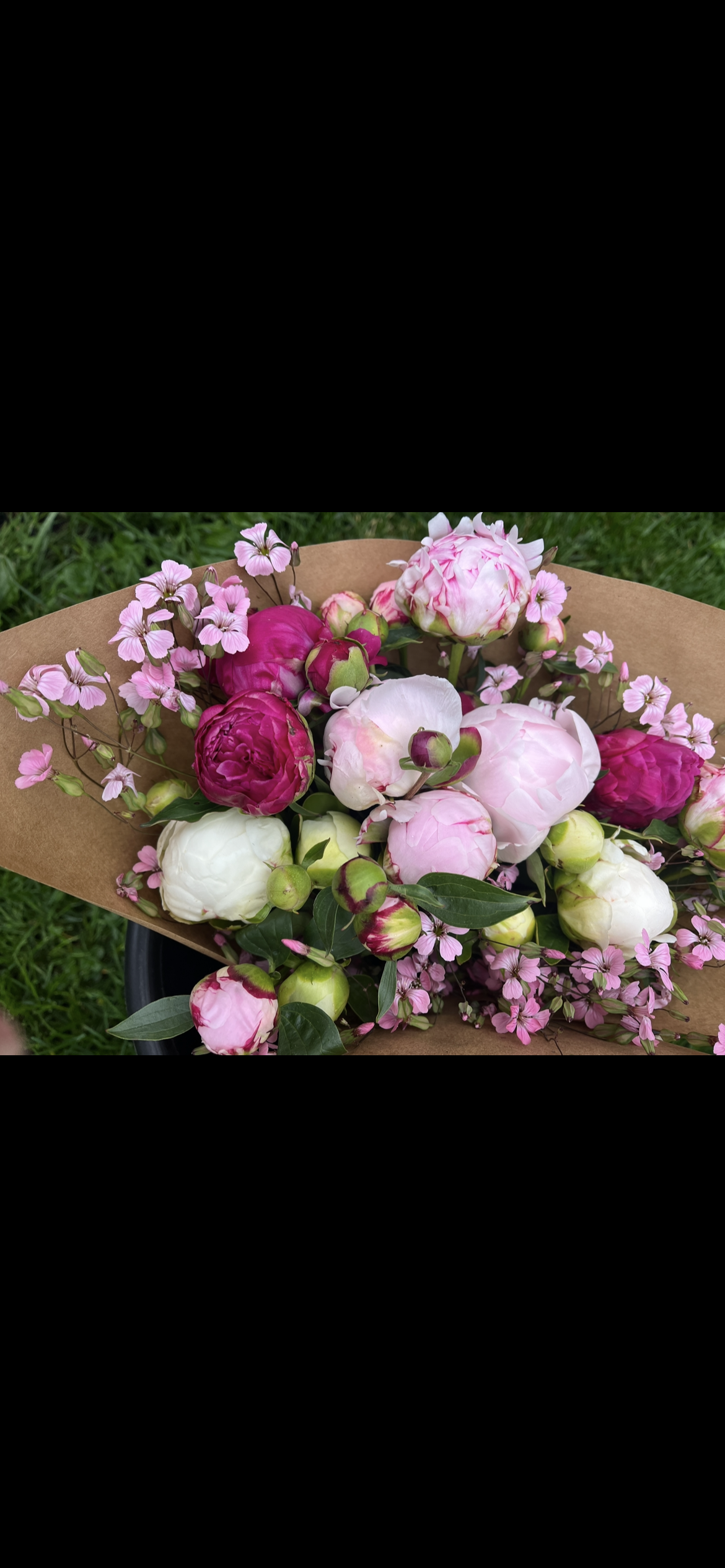 Peony and Saponaria Bouquets